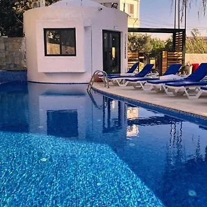 3* Otel Orion